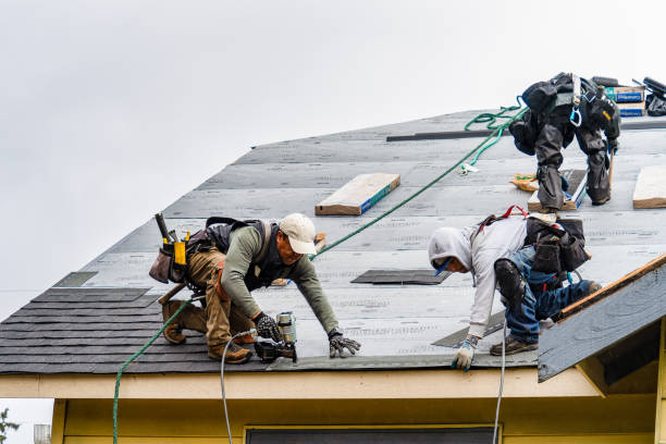 Professional Gutter Installation technician working in Red Bluff, CA